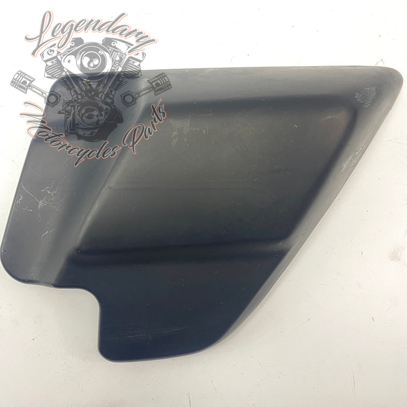 Right side cover OEM 66048-97