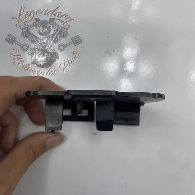 Support avant de régulateur OEM 70463-06