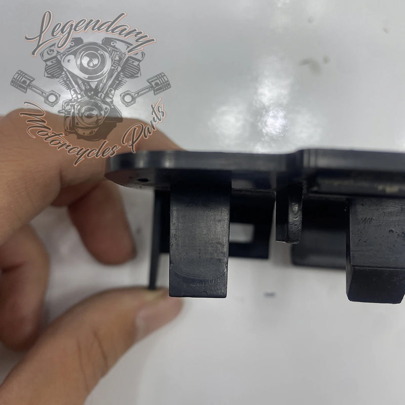 Support avant de régulateur OEM 70463-06