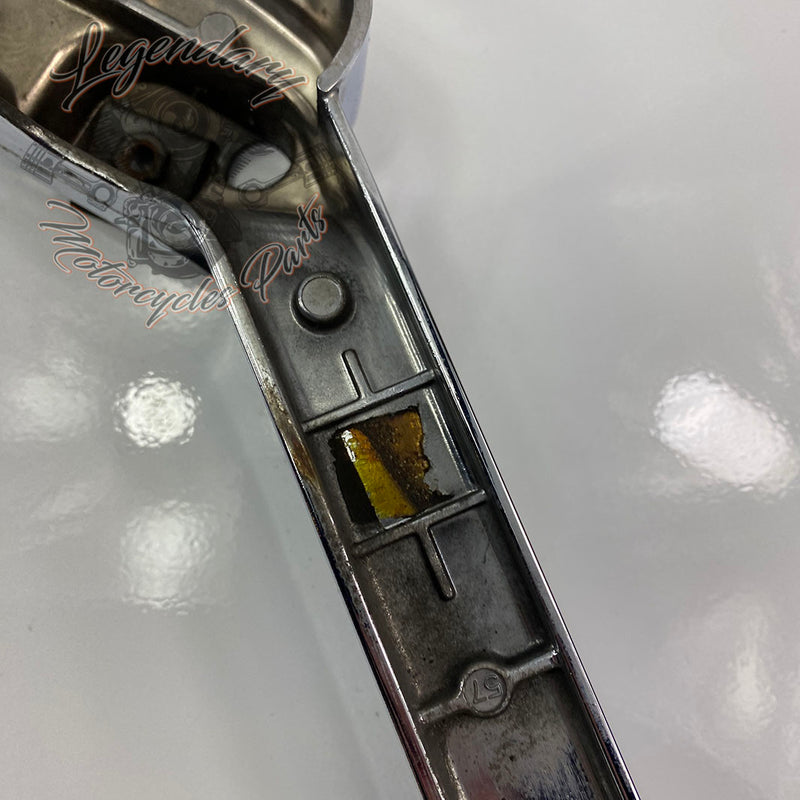 Right rear fender bracket OEM 90200502 (90200499)