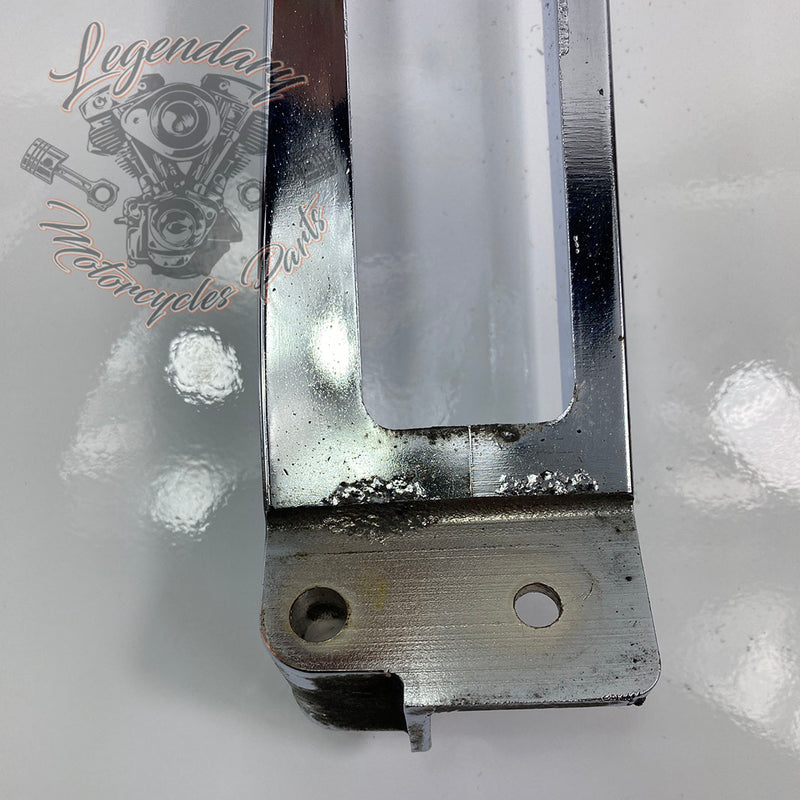 Suporte guarda-lamas traseiro direito OEM 90200502 (90200499)