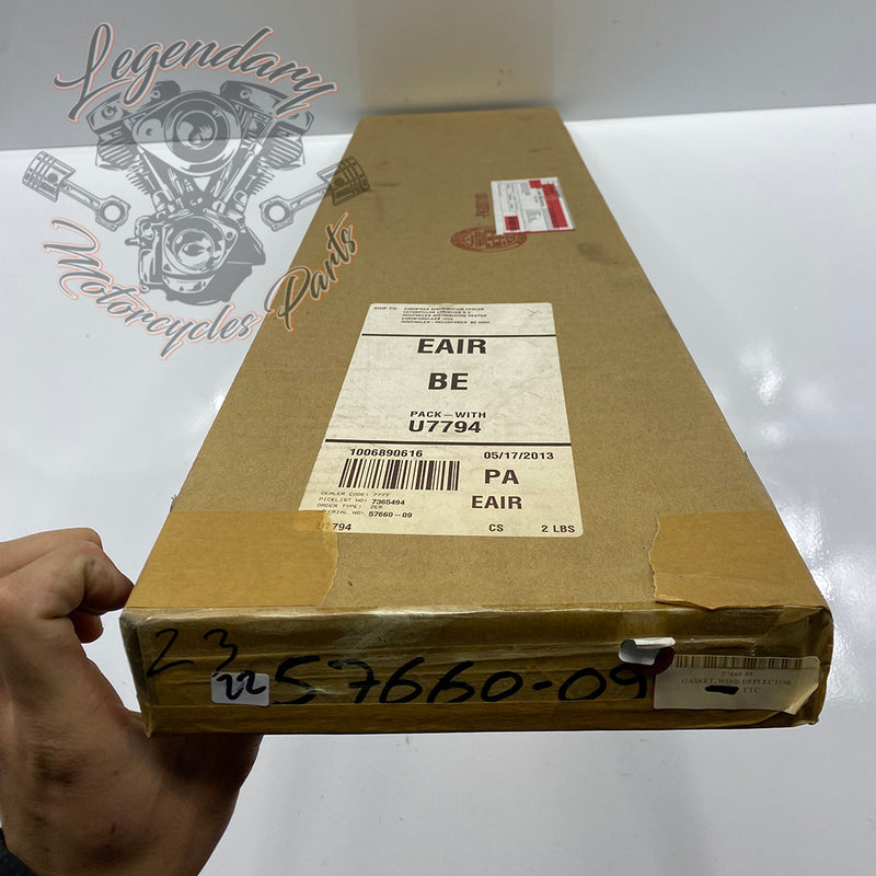 Garniture de pare-brise OEM 57660-09