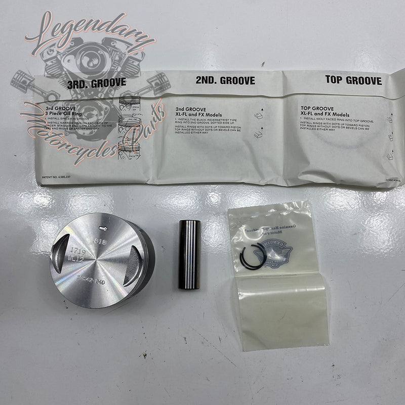 Piston and Ring Kit OEM 22253-86A