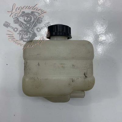 Brake fluid reservoir