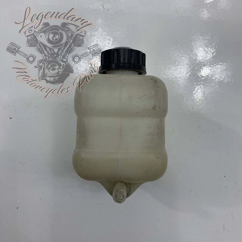 Brake fluid reservoir