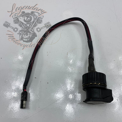 Toma de accesorios de 12V y su kit de montaje OEM TS10012VP