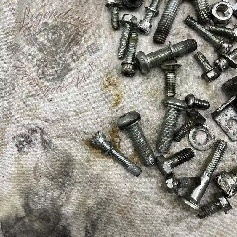 Chassis bolt kit