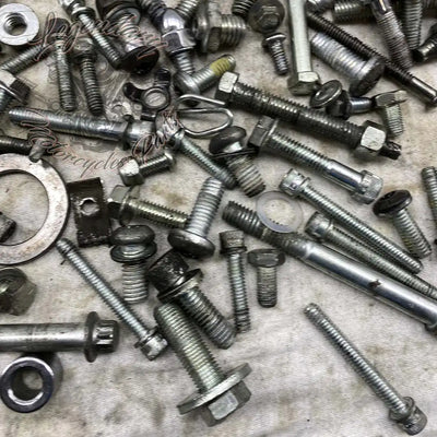 Chassis bolt kit