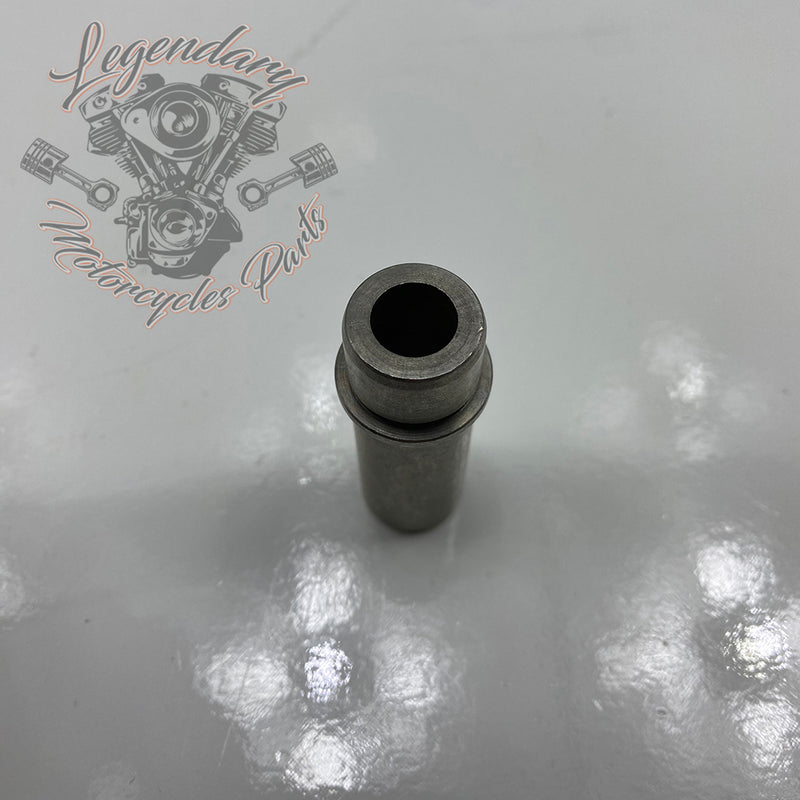 Intake and Exhaust Valve Guide OEM 18108-81A