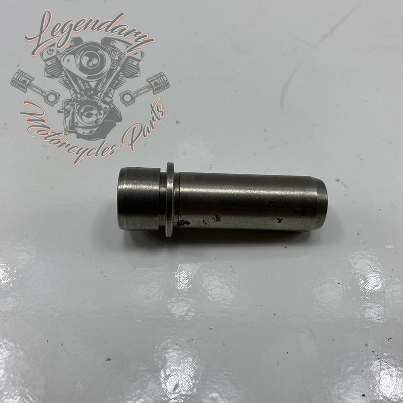 Intake and Exhaust Valve Guide OEM 18138-79A